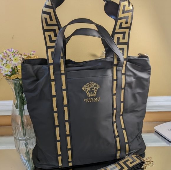 Versace bag - Picture 8 of 16